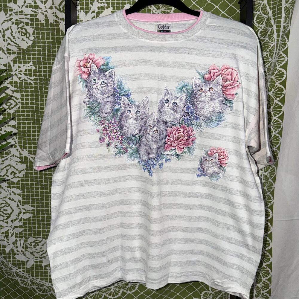 🐾 Vintage 90s Gopher Sport Kitten Tee 🐾